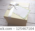 Gift box and message card 125467104