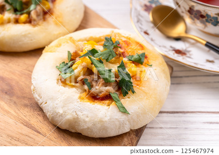 Rice flour bread (tuna corn mayonnaise) 125467974