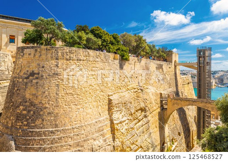 View of the Barrakka lift and fortified walls of Valletta, Malta 125468527