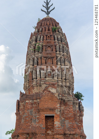Wat Phra Si Rattana Mahathat temple Suphanburi Wat Phra Si Rattana Mahathat temple Suphanburi 125468781
