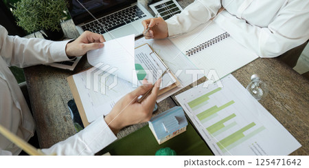 Project Planning and Sustainability. A meeting focused on ecological statistics with an engaging presentation. 125471642