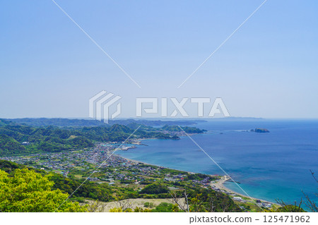 [Kyonan Town, Awa District, Chiba Prefecture] View of Genna Coast and Hota Central Coast from Mount Nokogiri 125471962