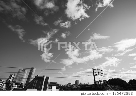 Broken cloud 125472898