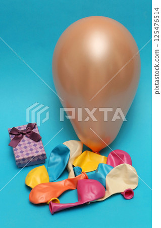 Present and balloons party Present and balloons party 125476514