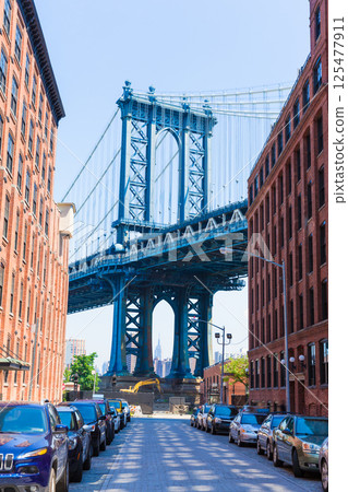 Manhattan Bridge at Brooklyn street New York US 125477911