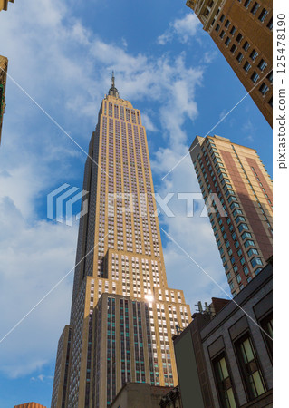 Empire State Building in Manhattan New York City Empire State Building in Manhattan New York City 125478190