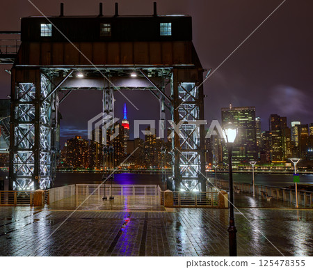 Manhattan New York skyline rainy from East River Manhattan New York skyline rainy from East River 125478355