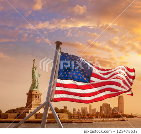 Statue of Liberty New York American flag 125478632