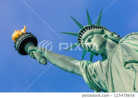 Liberty Statue New York American Symbol USA 125478656