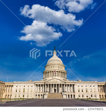 Capitol building Washington DC east facade US 125478831