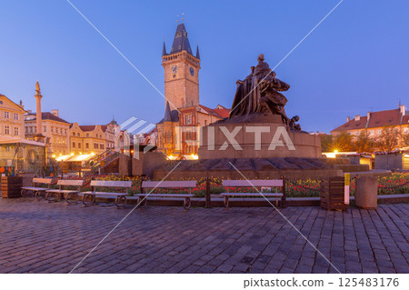 Jan Hus Monument Old Town Square Prague Czech Republic Jan Hus Monument Old Town Square Prague Czech Republic 125483176