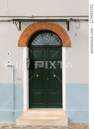 Old house entrance door 125483201