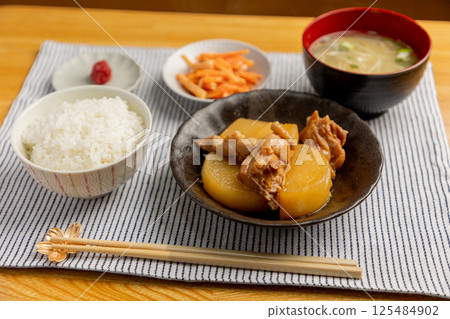 Japanese set menu Japanese set menu 125484902