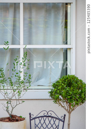 時尚咖啡館的外觀。拍攝於神戶岡本。 時尚咖啡館的外觀。拍攝於神戶岡本。 125485390