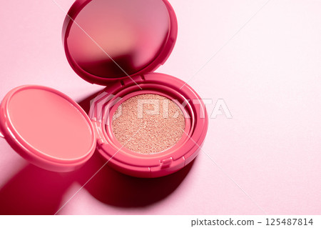 Cushion foundation pink background Cushion foundation pink background 125487814