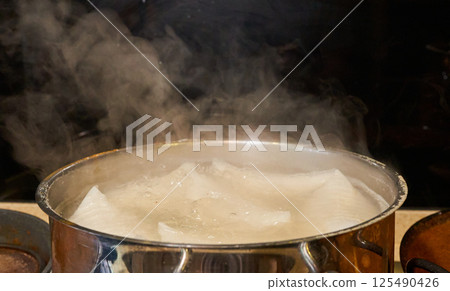 Home cooked food for gathering of family and friends 125490426