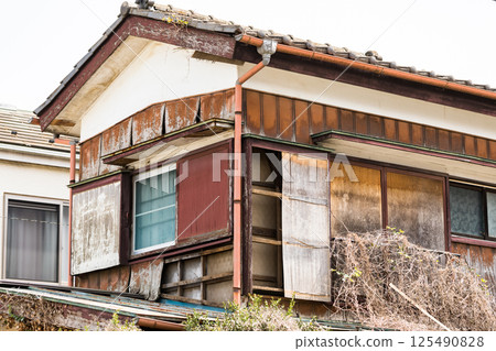Showa retro vacant house Showa retro vacant house 125490828