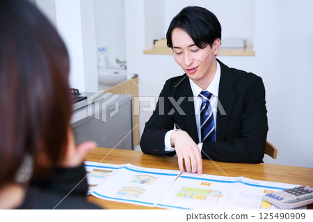 家訪的銷售形象 125490909