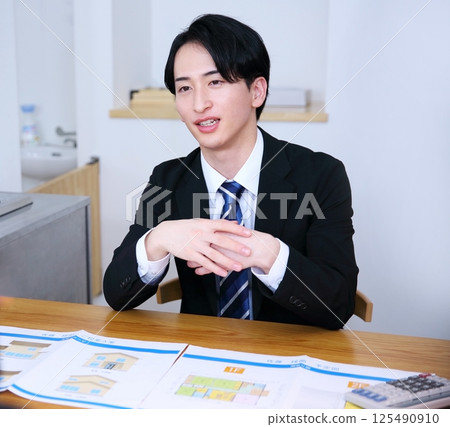 家訪的銷售形象 125490910