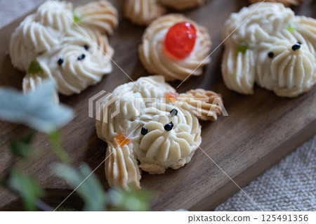 可愛的擠壓餅乾 可愛的擠壓餅乾 125491356
