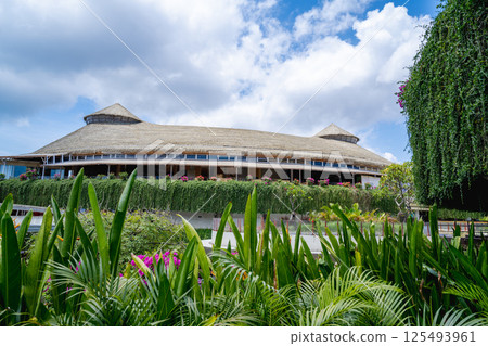 Inni Kuri Island, October 25, 2024: Kaitan Walkway Shopping Center 125493961