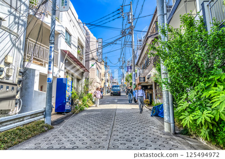 東京澀谷區代代木上原站的都市景觀 125494972