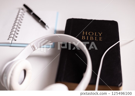 Through online platforms, Christians strengthen their faith in God by praying and reading the Bible, embracing technology to deepen their connection with Jesus Christ and their religion. jesus christ Through online platforms, Christians strengthen their faith in God by praying and reading the Bible, embracing technology to deepen their connection with Jesus Christ and their religion. jesus christ 125496100