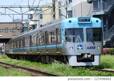 京王 1000 系列 1751F，帶有神馬頭標誌，井之頭線 125496662