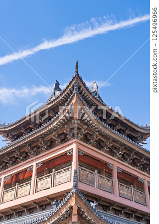 中式亭台樓閣的仰望視角 中式亭台樓閣的仰望視角 125496966