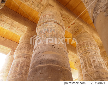 埃及 盧克索 卡納克神廟 埃及 盧克索 卡納克神廟 125498821