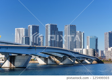 東京灣地區晴海碼頭的風景 東京灣地區晴海碼頭的風景 125499303