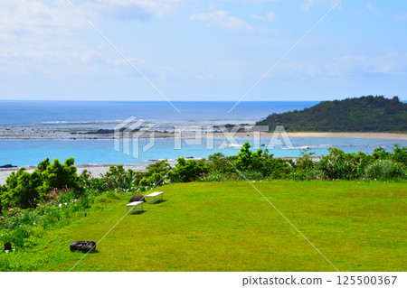 奄美大島綾丸岬 125500367