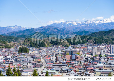 Takayama city and mountain scenery in Gifu prefecture 125500426