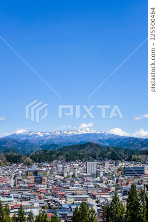 Takayama city and mountain scenery in Gifu prefecture 125500464