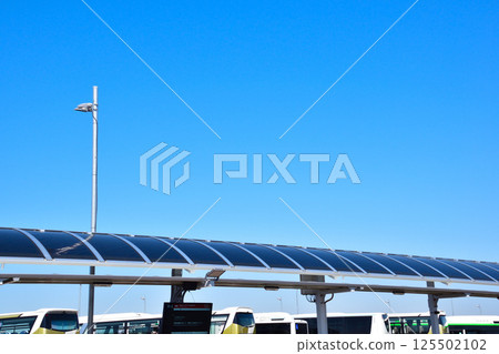 Perovskite solar cells implemented at Yumeshima Transportation Terminal 1 Perovskite solar cells implemented at Yumeshima Transportation Terminal 1 125502102
