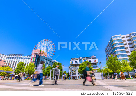 日本橫濱城市景觀，俯瞰中心北站、都築阪急摩天輪等。 125504828