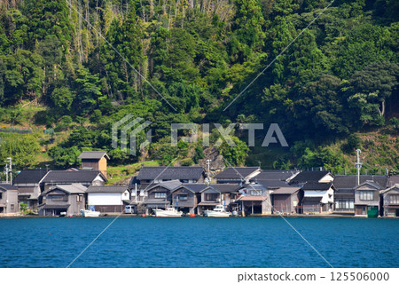 Kansai, Kinki, Tango Peninsula, Ine's Boathouses, Kyoto by the Sea seen from the opposite bank, Boathouses on the Kamejima side, Ine Town, Kyoto Prefecture (6) 125506000