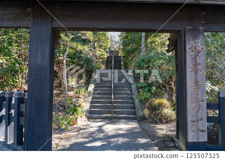 Kamakura Oji-temple gate Kamakura Oji-temple gate 125507325