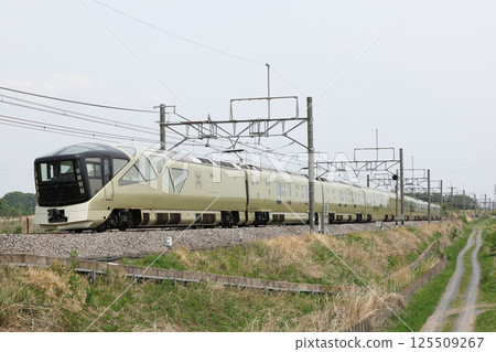 TRAIN SUITE 敷島 125509267