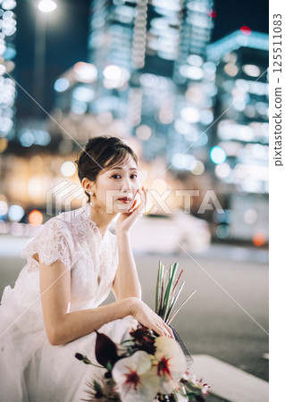 東京車站前寫真,女模特兒 東京車站前寫真,女模特兒 125511083