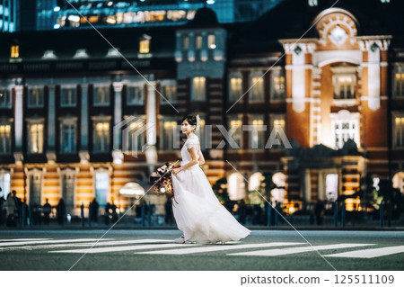 Tokyo Station front photoshoot, female model Tokyo Station front photoshoot, female model 125511109