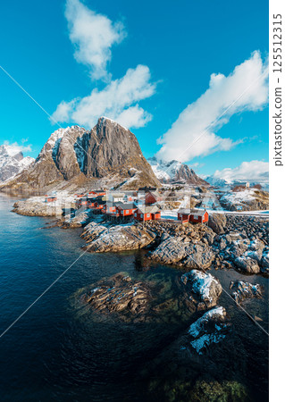 The charming fishing village of Hamnoy, Lofoten The charming fishing village of Hamnoy, Lofoten 125512315
