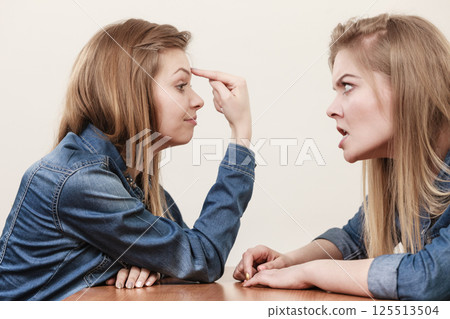 Two women having argue 125513504