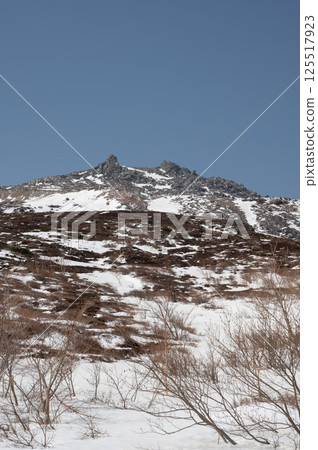 栃木縣那須山：四月白雪皚皚的健行小徑 125517923