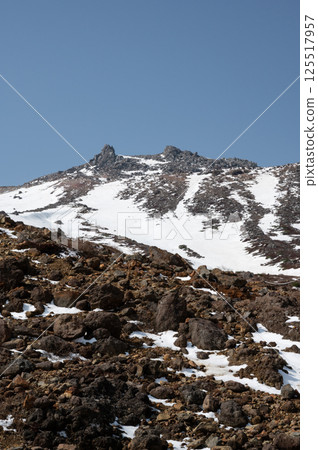 栃木縣那須山：四月白雪皚皚的健行小徑 125517957