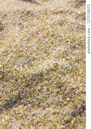 彩色玻璃沙灘 125518025