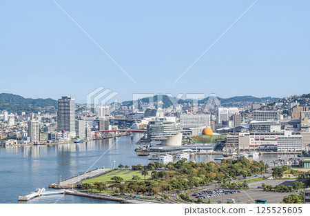 Nagasaki City, Nagasaki Prefecture: The cityscape of Nagasaki City on a clear day Nagasaki City, Nagasaki Prefecture: The cityscape of Nagasaki City on a clear day 125525605