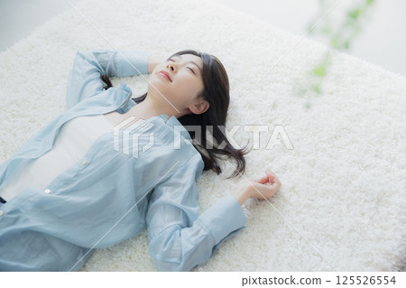 A lying young lady A lying young lady 125526554