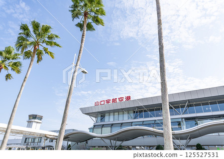 山口縣宇部市，山口宇部機場天氣晴朗 125527531