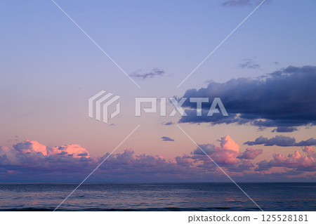 美麗的海灘日落 125528181